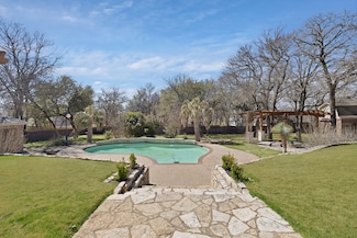 119 Allie Ct, Hudson Oaks, TX 76087