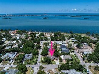 52 Citrus Ave, Dunedin, FL 34698