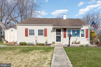 503 Terrace Dr, New Cumberland, PA 17070