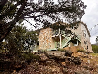 5608 Clubhouse Dr, Lago Vista, TX 78645