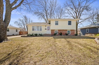 817 SE 3rd St, Ankeny, IA 50021