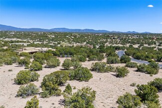 83 Bluestem Dr, Santa Fe, NM 87506
