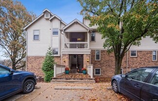 12977 Bryce Canyon Dr Unit B, Maryland Heights, MO 63043