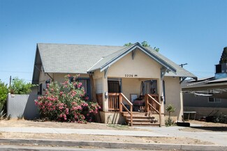 2226 Tulare St, Selma, CA 93662