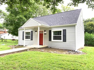 8610 Walnut St, Pleasant Plain, OH 45162