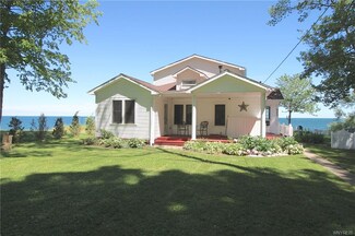 953 Lake Rd, Youngstown, NY 14174