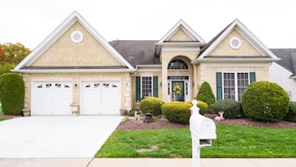 1 Belmont Ct, Freehold, NJ 07728