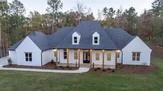 2660 Club Dr, Greensboro, GA 30642