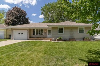 228 228 Meray Blvd, Mankato, MN 56001
