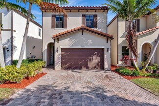 5020 Laurel Oak Dr, Riviera Beach, FL 33410