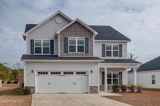 323 Windmill Light Way, Sneads Ferry, NC 28460