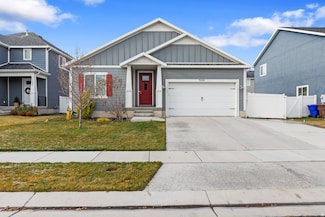 7559 N Silver Park Dr, Eagle Mountain, UT 84005