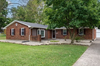 4029 Lyndell Dr, Beavercreek, OH 45432