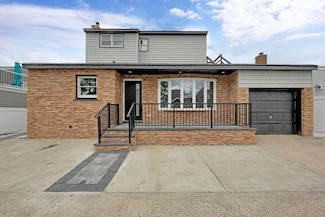 23 Vinton St, Long Beach, NY 11561