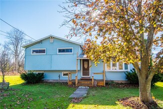 16 Camic Rd, Central Square, NY 13036