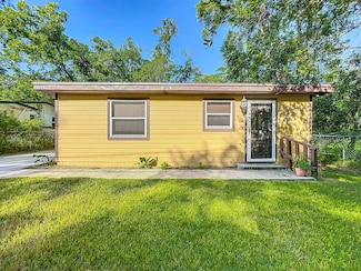 2842 Lucoma Dr, Jacksonville, FL 32254
