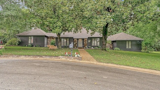 306 Cloverdale Cove, Jonesboro, AR 72401