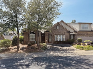 2521 Saintsbury Dr, Burlington, NC 27215