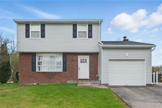 206 Brookston Dr, Cranberry Township, PA 16066