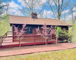 103 Cables Ct, Goodview, VA 24095