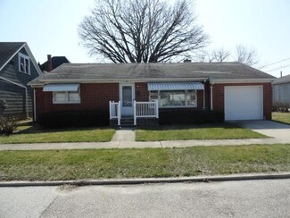 111 W Rutsen St, Rensselaer, IN 47978