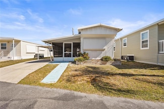 208 Southwinds Dr, Sarasota, FL 34231