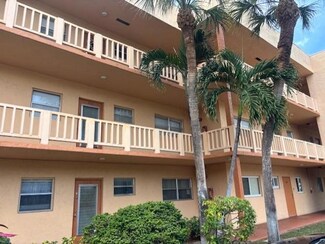 8380 Lagos de Campo Blvd Unit 110, Tamarac, FL 33321