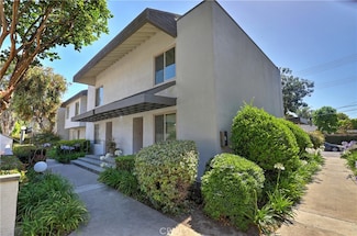 12520 Green Willow Dr, Garden Grove, CA 92845