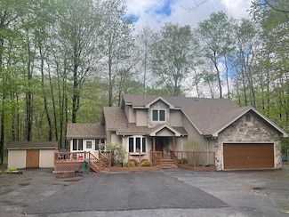 109 Minisink Dr, Pocono Lake, PA 18347