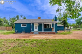 490 K St, Penrose, CO 81240