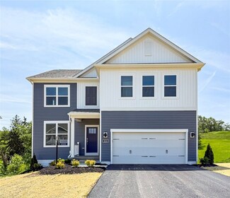213 Rolling Mill Ln, Finleyville, PA 15332