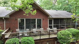 139 Cricket Creek Dr, Cherryville, NC 28021