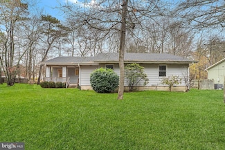 11 Tiller Dr, Waretown, NJ 08758