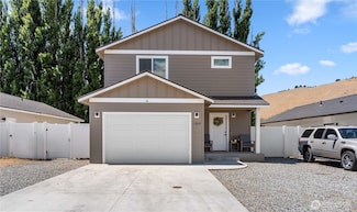 1366 Theo Way, Rock Island, WA 98850