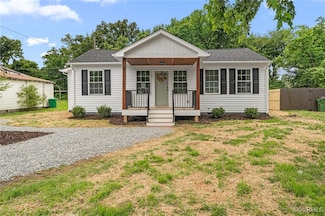 9 E Berry St, Sandston, VA 23150