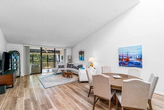 61 Eastgate Dr Unit D, Boynton Beach, FL 33436