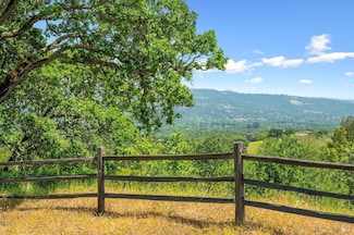 2800 High Grove Ln, Sonoma, CA 95476