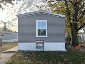 24644 Bellwood St Unit 6, Harrison Township, MI 48045