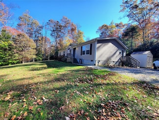 457 Dale Rd, Spruce Pine, NC 28777