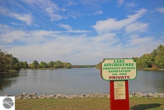 103 Chippewa Trail, Buckley, MI 49620