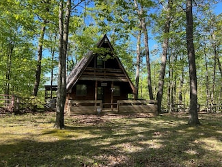 949 Ced Gap Rd, Louisa, KY 41230