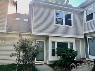 4 Dallenbach Ln Unit 15D, East Brunswick, NJ 08816