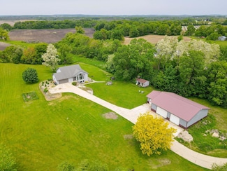 N1155 Old 26, Fort Atkinson, WI 53538