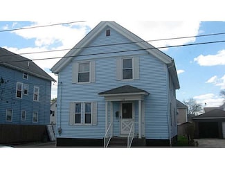 118 Cleveland St, Central Falls, RI 02863