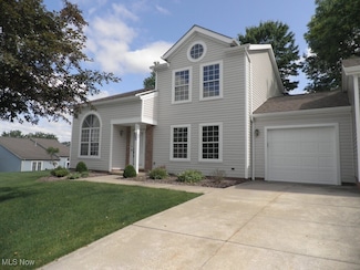 8630 Deerfield Cir, MacEdonia, OH 44056