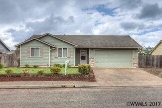 655 N 9th Place, Aumsville, OR 97325
