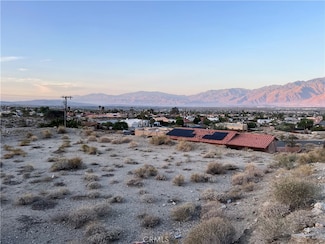 9228 Calle de Vecinos, Desert Hot Springs, CA 92240