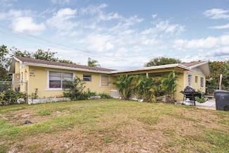 3208 Prince Dr, Lake Worth, FL 33461