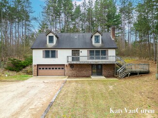 560 Solon St NE, Cedar Springs, MI 49319