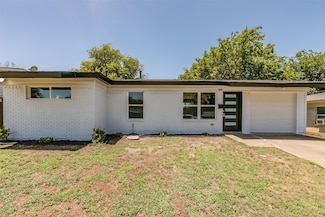 5704 Westcrest Dr, Fort Worth, TX 76134